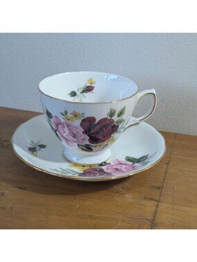 Queen Anne Bone China Rose Floral Teacup & Saucer England Vintage collectable